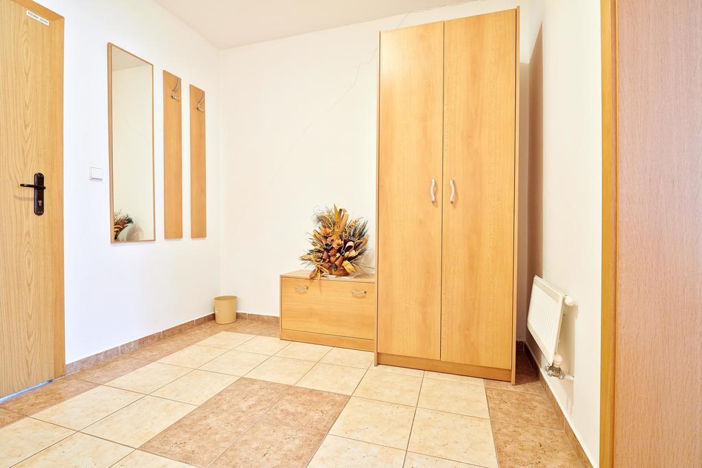 Penzion A Restauracia U Jelena Stara Lubovna Phòng bức ảnh