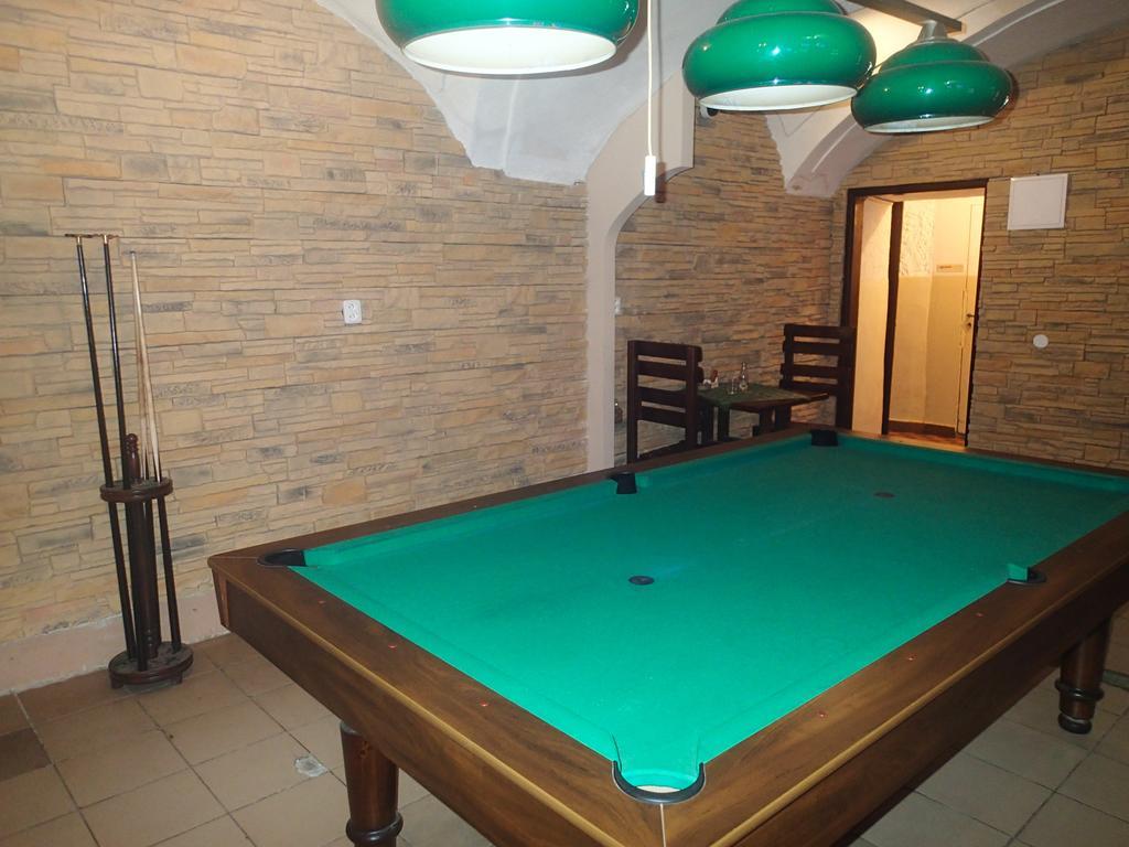 Penzion A Restauracia U Jelena Stara Lubovna Ngoại thất bức ảnh